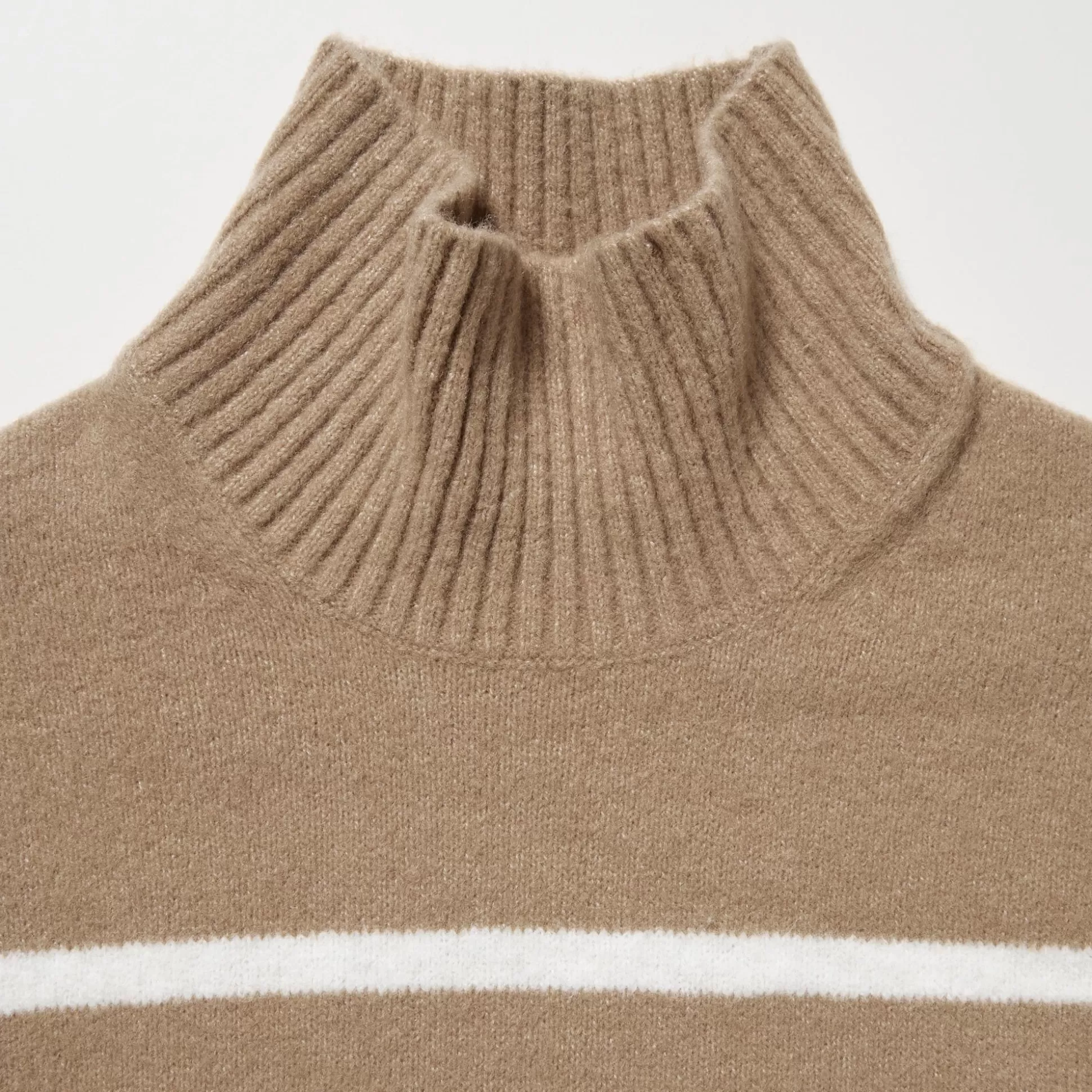 Women UNIQLO Sweaters<Souffle Yarn Striped High Neck Long-Sleeve Sweater